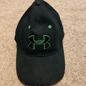 UA Boys hat black/green